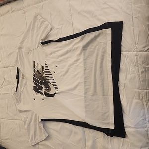 Boys nike tshirt